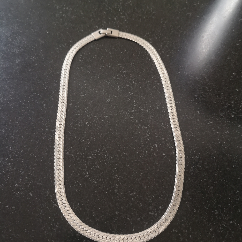 Herringbone Necklace
